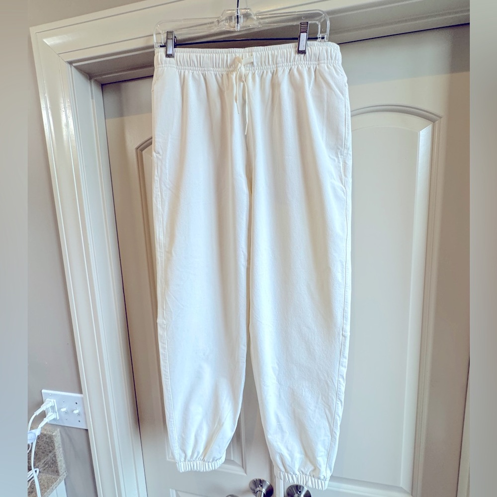 NWT | Outdoor Voices RecTrek Joggers | Bone | Size M